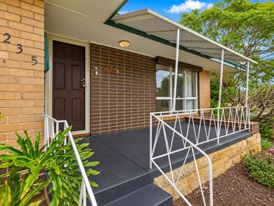 235 Anzac Terrace, Bayswater WA 6053