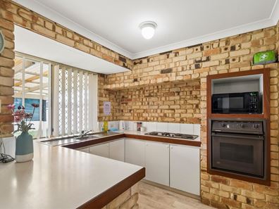 19 Denning Court, Seville Grove WA 6112