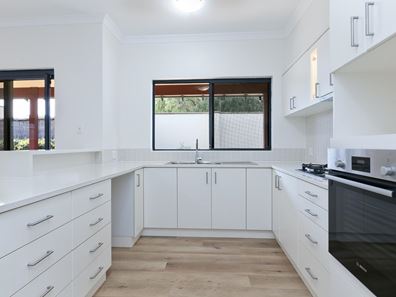 200/22 Windelya Road, Murdoch WA 6150