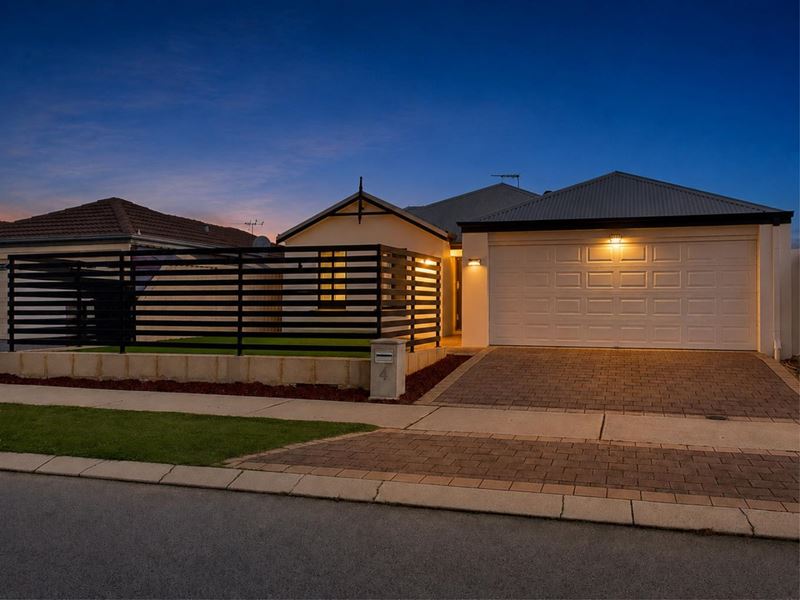 4 Belfast Crescent, Ridgewood WA 6030