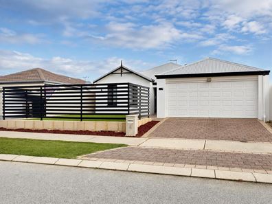 4 Belfast Crescent, Ridgewood WA 6030