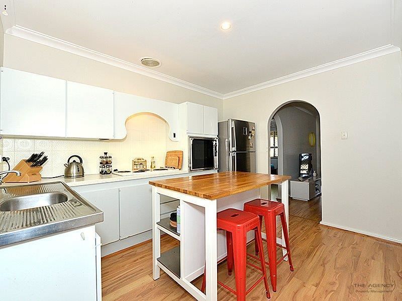 4/12 Wade Street, Joondanna WA 6060