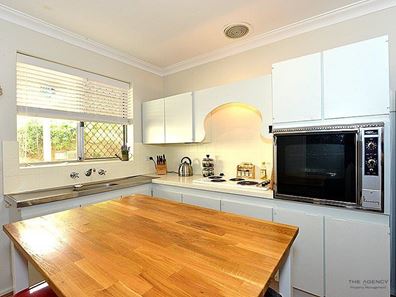 4/12 Wade Street, Joondanna WA 6060