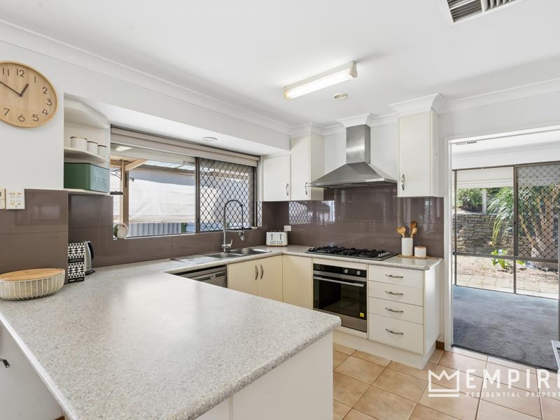 19 Plover Drive, Yangebup WA 6164