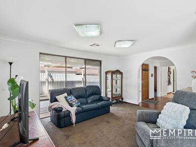 19 Plover Drive, Yangebup WA 6164
