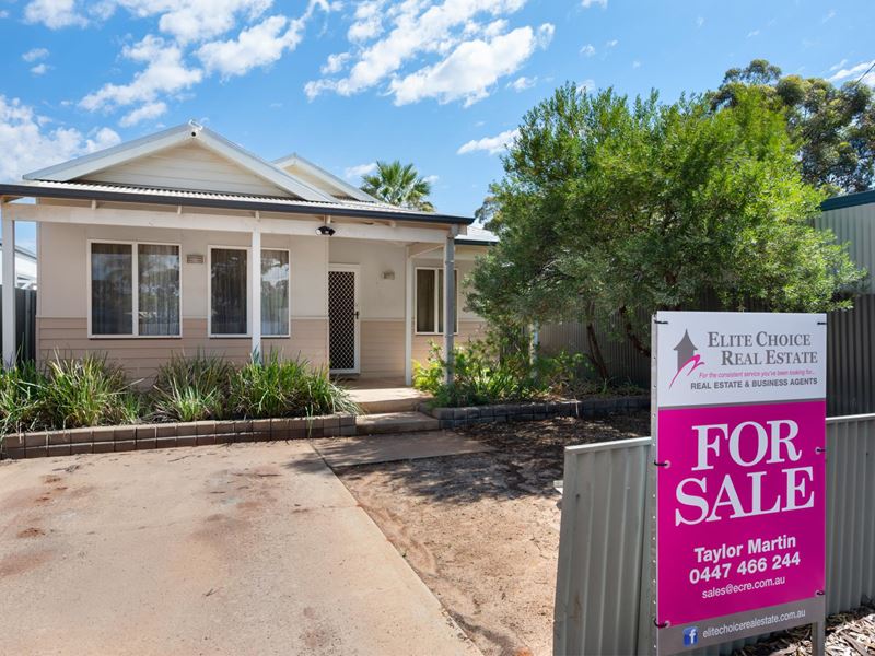 80A Ward Street, Lamington WA 6430