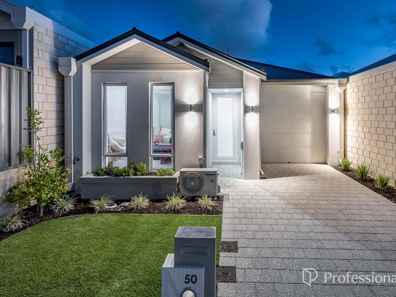 50 Buccaneer Road, Eglinton WA 6034