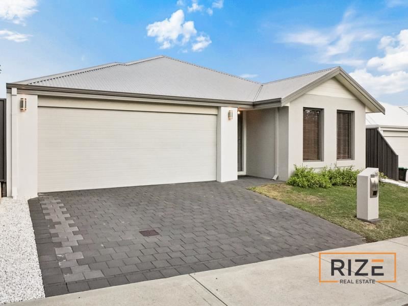 35 Cuddlepie Turn, Banksia Grove