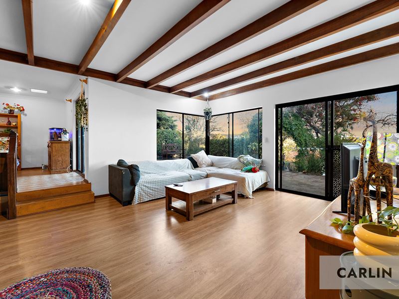 50 Blackwood Drive, Mount Nasura WA 6112