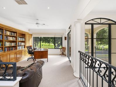 30 Gallop Road, Dalkeith WA 6009