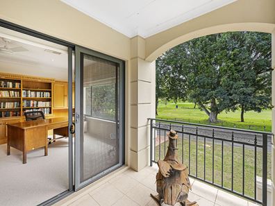 30 Gallop Road, Dalkeith WA 6009