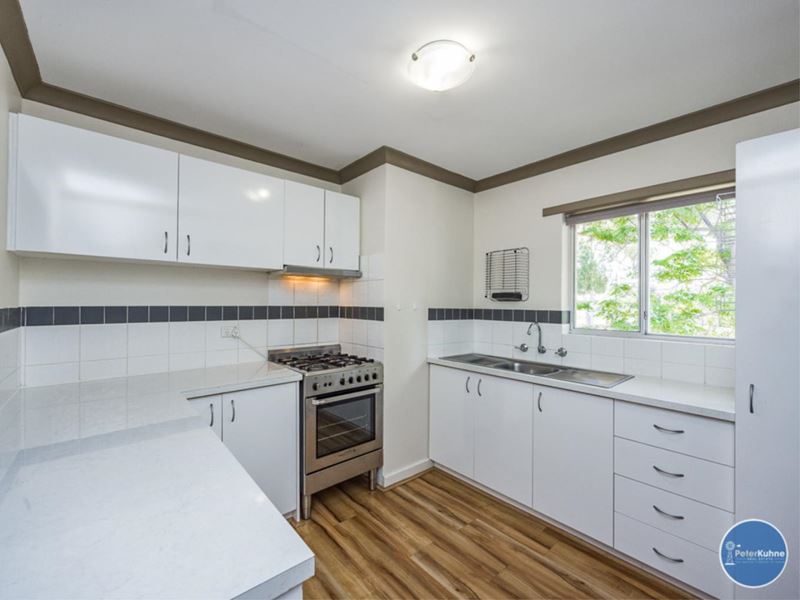 8/21 Bates Loop, Lockridge
