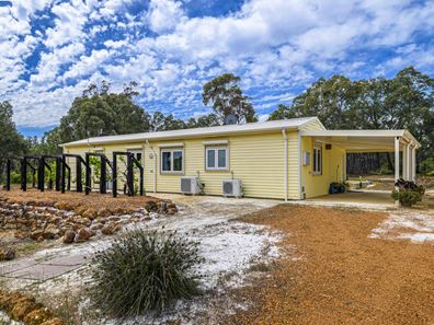 452 Powderbark Road, Lower Chittering WA 6084