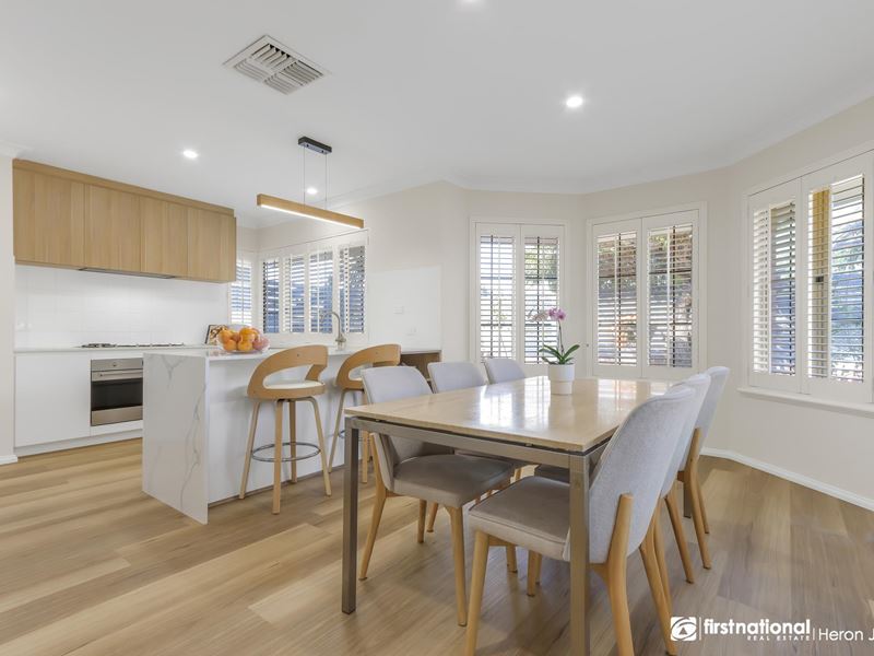 22 Sanderson Road, Bull Creek WA 6149