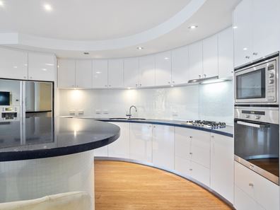 3/21 South Perth Esplanade, South Perth WA 6151