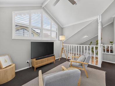 2/16 Davey Street, Mandurah WA 6210