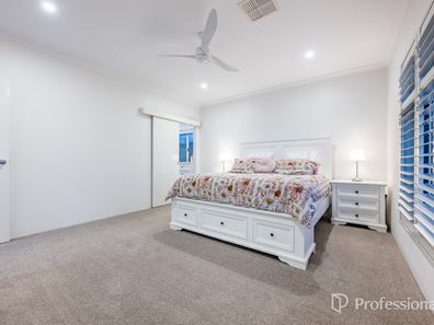 6 Humpback Rise, Alkimos WA 6038
