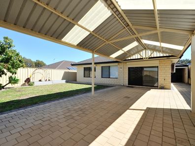 6 Charlton Way, Bertram WA 6167
