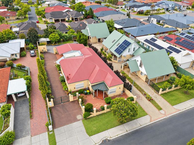 134 Centre Street, Queens Park WA 6107