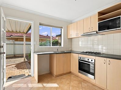 4/243-251 Piccadilly Street, West Lamington WA 6430