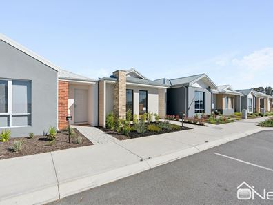 43 Vaughan Crescent, Forrestdale WA 6112