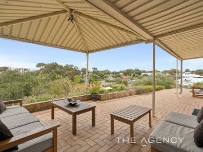 42 Parkinson Place, Hillarys WA 6025