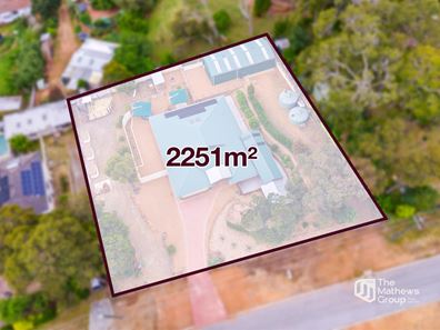 5 Birtwistle Place, Roleystone WA 6111