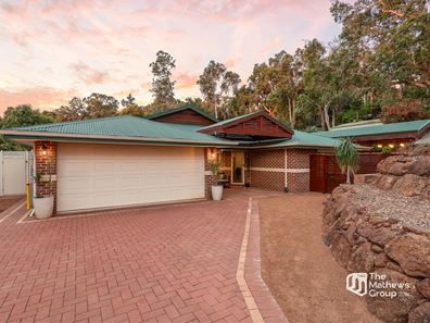 5 Birtwistle Place, Roleystone WA 6111