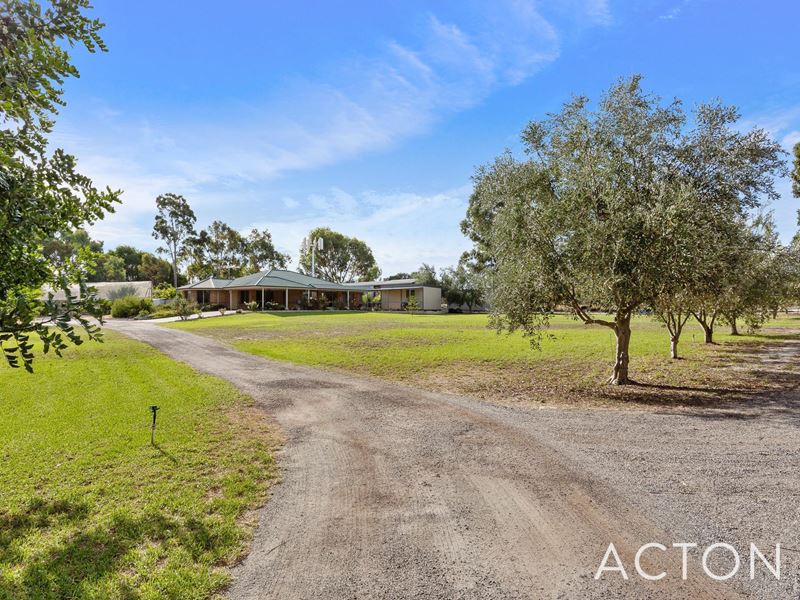 224 Duckpond Road, Wellard WA 6170