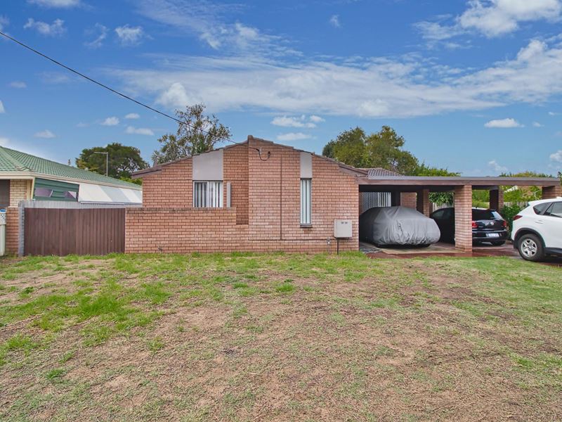 71 Axminster Street, Warnbro WA 6169