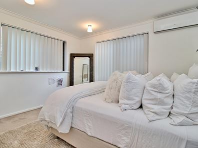 71 Axminster Street, Warnbro WA 6169