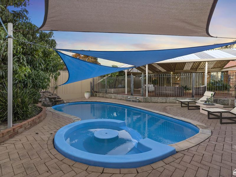 25 Braemore Street, Seville Grove WA 6112