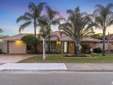25 Braemore Street, Seville Grove WA 6112