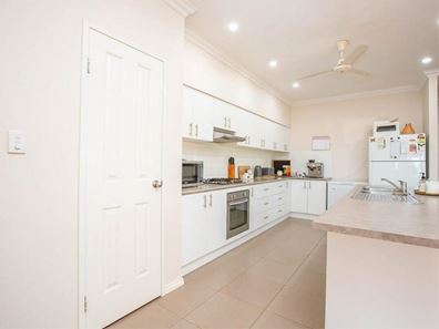 48 Nix Avenue, South Hedland WA 6722