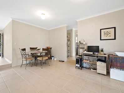 43 Dwyer Crescent, Gosnells WA 6110