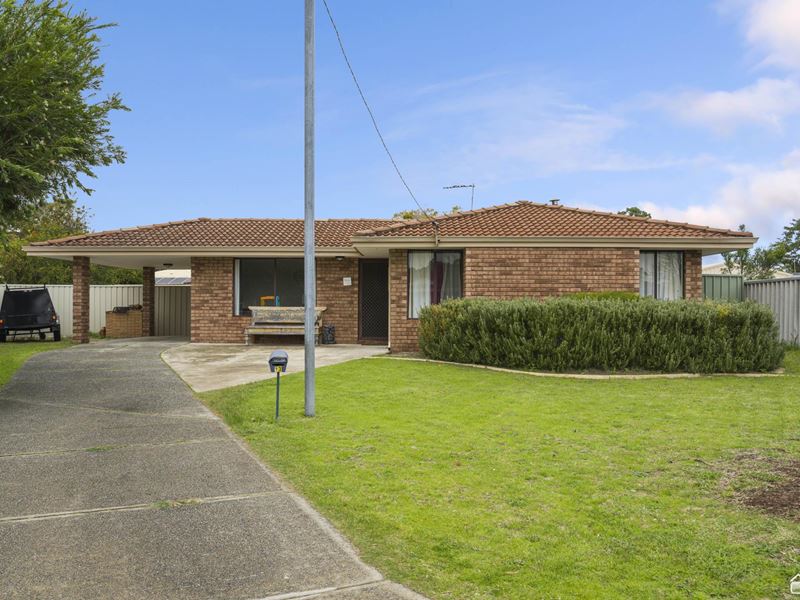 13 Fysh Place, Huntingdale WA 6110