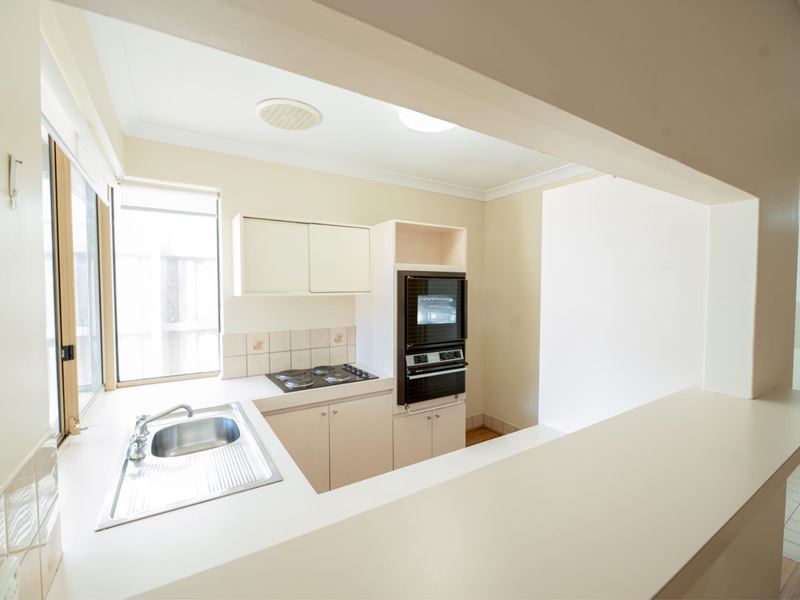 6/87 Manning Street, Scarborough