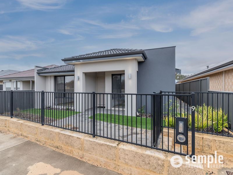 9 Lilydale Drive, Lakelands