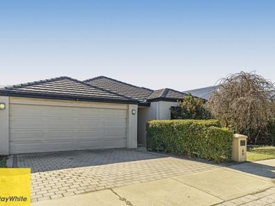 23 Grandoak Drive, Clarkson WA 6030