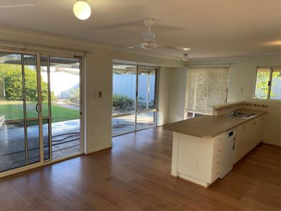 27 Ornata Bend, Banksia Grove WA 6031