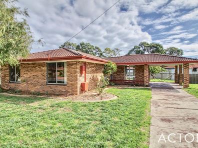 5 Rakoa Place, Cooloongup WA 6168