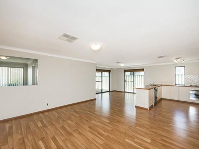 17 Emden  Link, Port Kennedy WA 6172