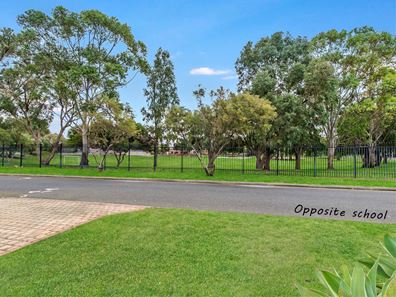 5 Nunton  Place, Port Kennedy WA 6172