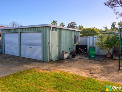 20 Woodbridge Dr, Cooloongup WA 6168