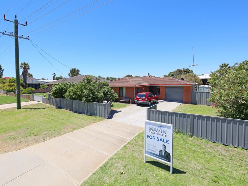 18 Erlistoun  Street, Golden Bay