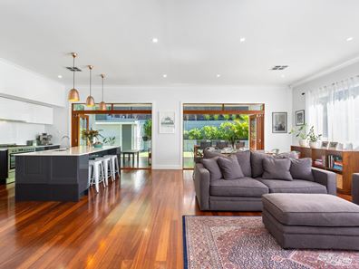 12 Coombe Street, Bayswater WA 6053
