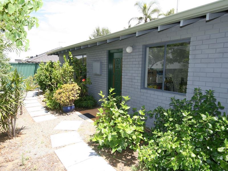 35 Fisher Street, Rockingham