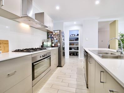 33 Solis Boulevard, Baldivis WA 6171