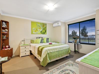 11 Norseman Approach, Baldivis WA 6171