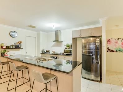 5 Gingerale Circle, Byford WA 6122
